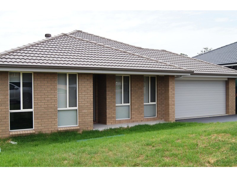 16 Cunningham Street, Muswellbrook NSW 2333