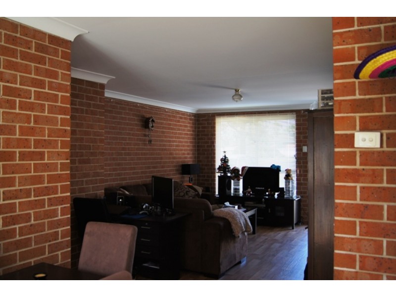 1 & 2/1 Bowfield Place, Muswellbrook NSW 2333