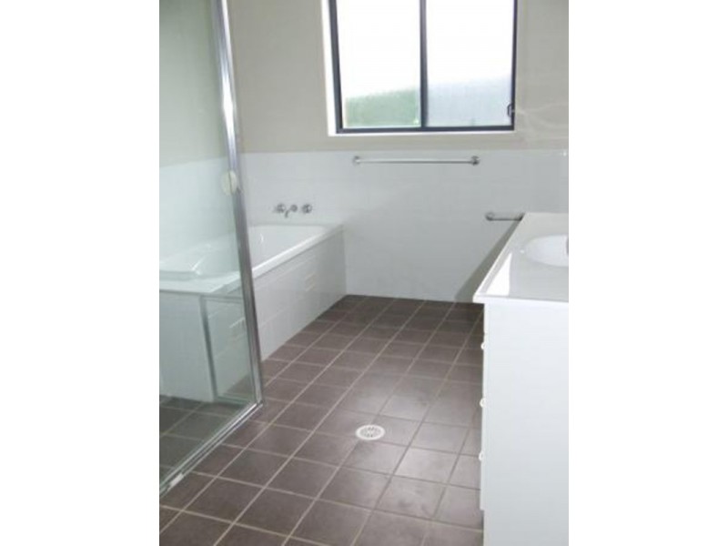12 Bimbadeen Drive, Muswellbrook NSW 2333