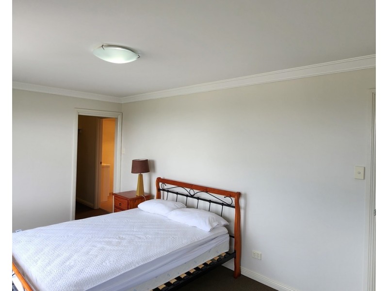 2/24 Fitzgerald Avenue, Muswellbrook NSW 2333