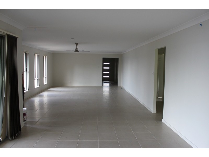 11 Jenkins  Street, Muswellbrook NSW 2333