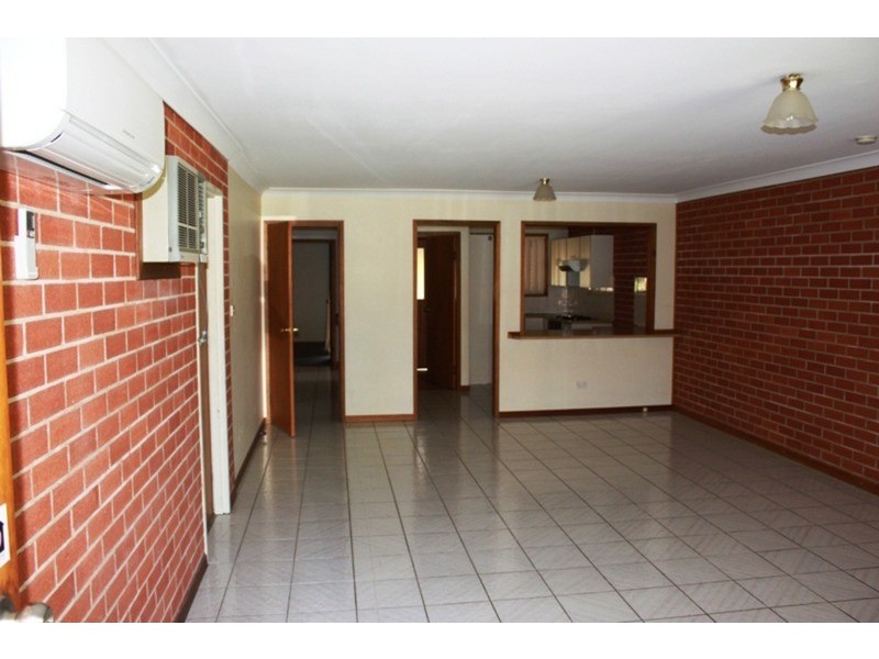 1/18 Peppermint Road, Muswellbrook NSW 2333