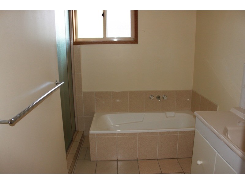 1/18 Peppermint Road, Muswellbrook NSW 2333