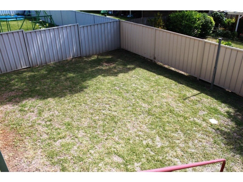 1/18 Peppermint Road, Muswellbrook NSW 2333