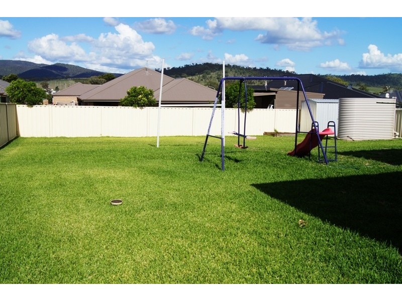 76 Abercairney Terrace, Aberdeen NSW 2336