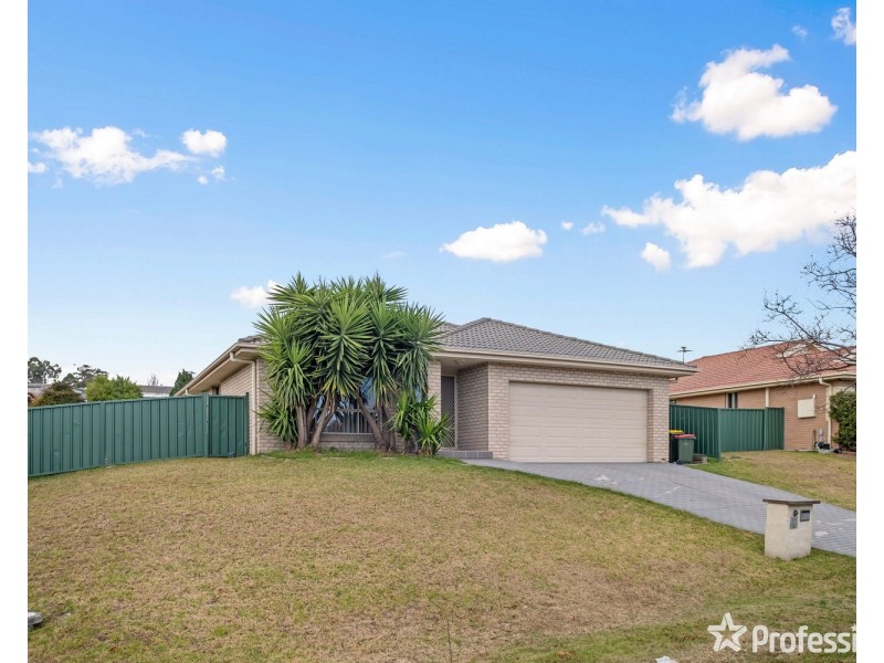 11 Belmore Street, Muswellbrook NSW 2333