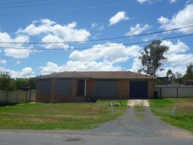 80 Segenhoe Street, Aberdeen NSW 2336
