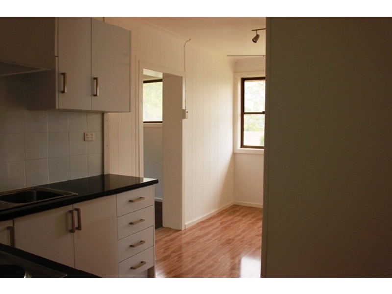 65 Tobruk Avenue, Muswellbrook NSW 2333