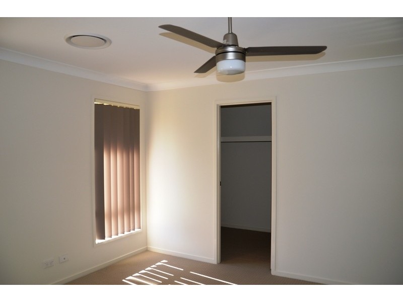 28 Dixon  Circuit, Muswellbrook NSW 2333