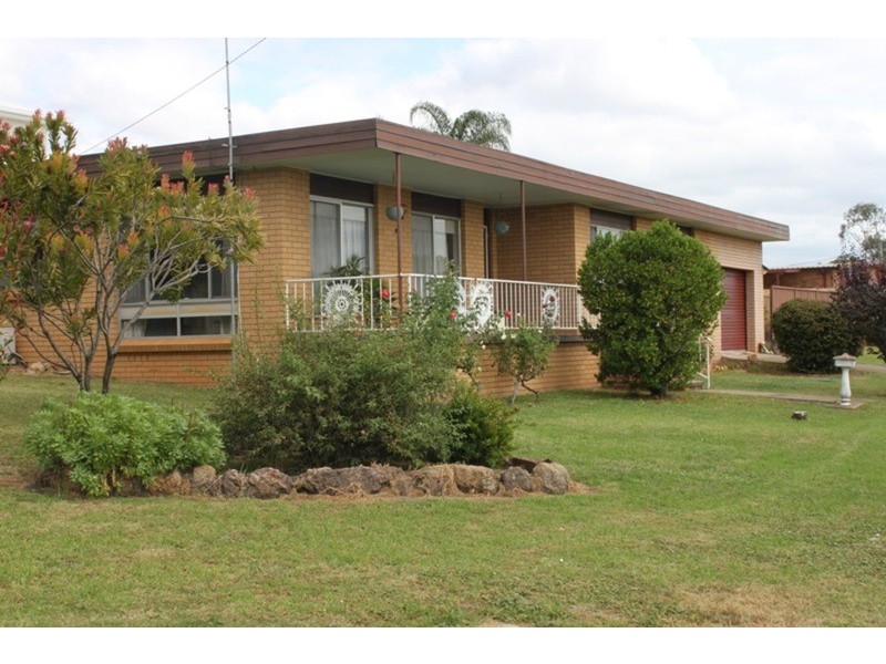 93 Segenhoe Street, Aberdeen NSW 2336