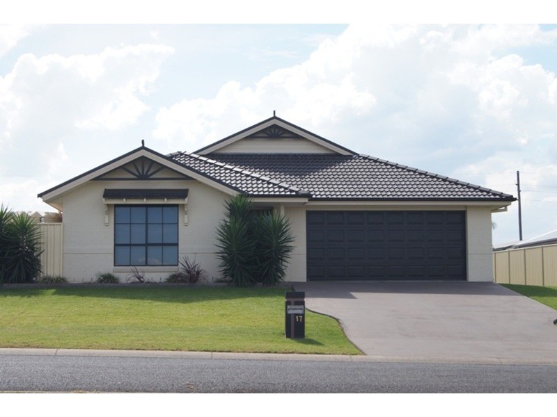 17 Kennedy Place, Aberdeen NSW 2336
