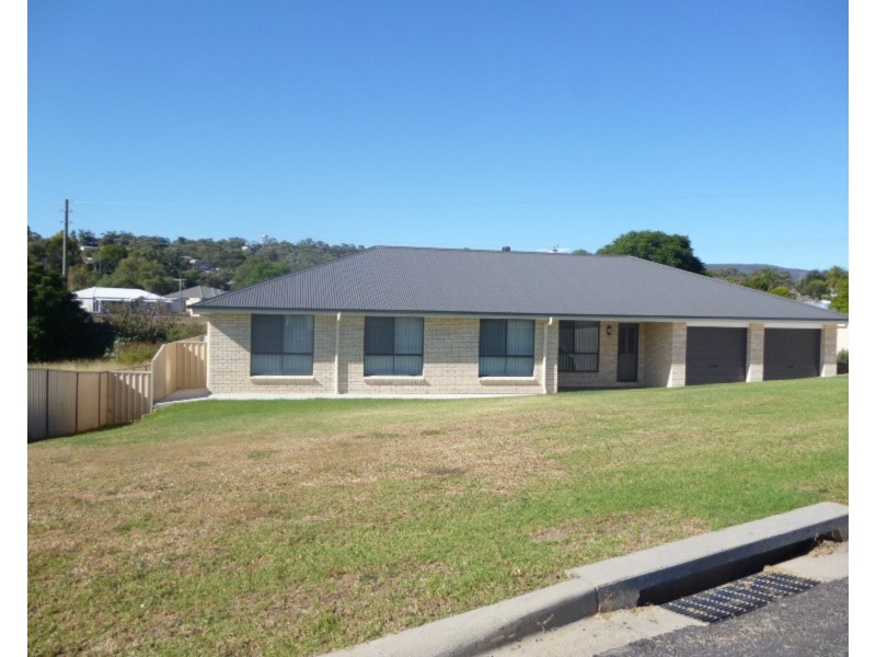 10 Alexander Close, Aberdeen NSW 2336