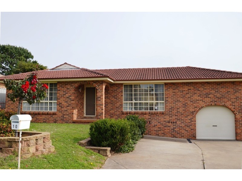 10 Peppermint Road, Muswellbrook NSW 2333