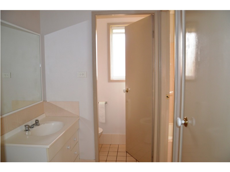 32 Calgaroo Avenue, Muswellbrook NSW 2333