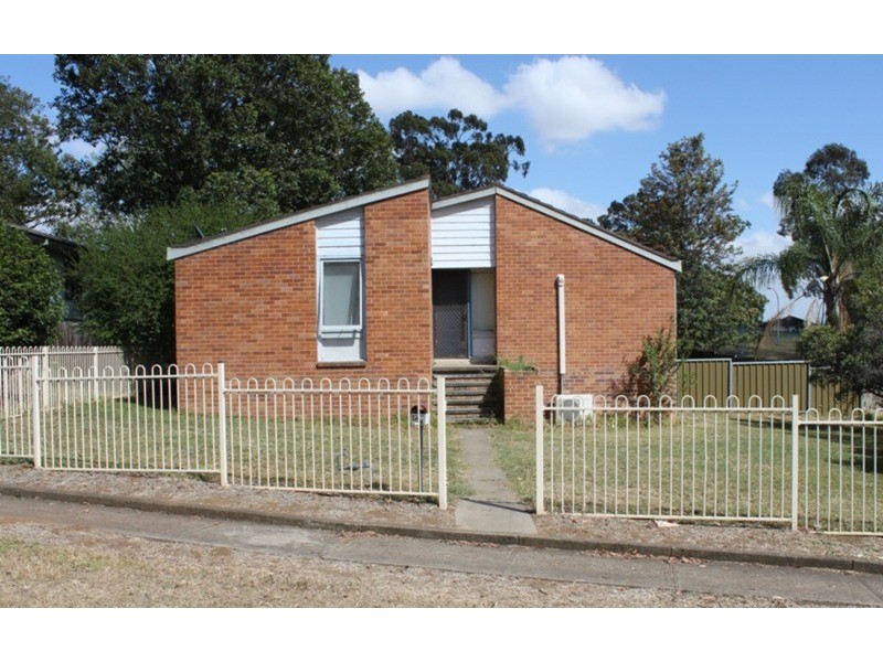108 Wollombi Road, Muswellbrook NSW 2333