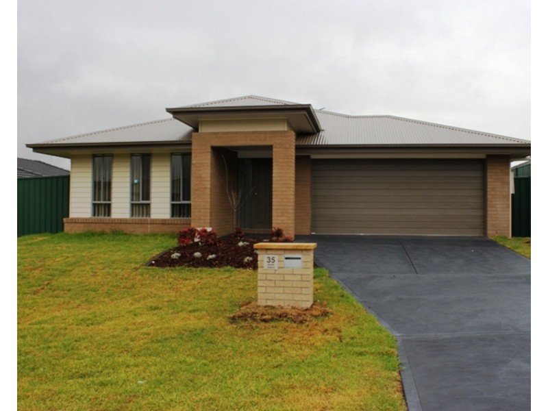 35 Jeans Street, Muswellbrook NSW 2333