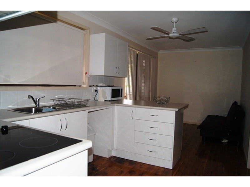 8 Lexia Street, Muswellbrook NSW 2333