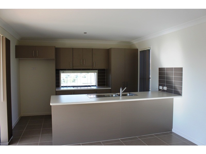 16 John Howe Circuit, Muswellbrook NSW 2333