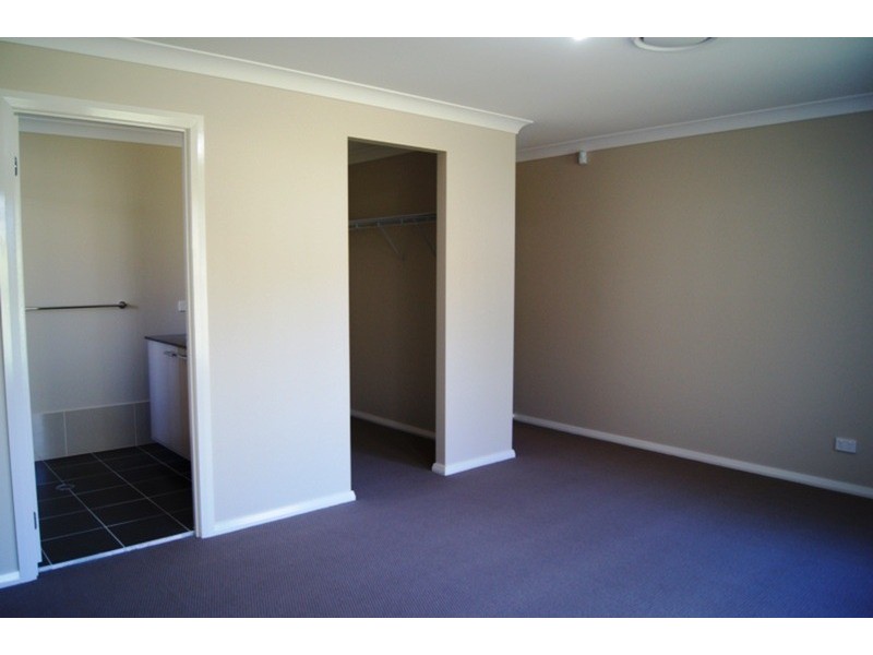 83 Acacia Drive, Muswellbrook NSW 2333