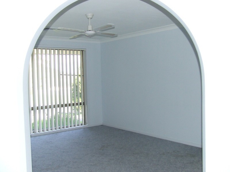 16 McLeod Street, Aberdeen NSW 2336