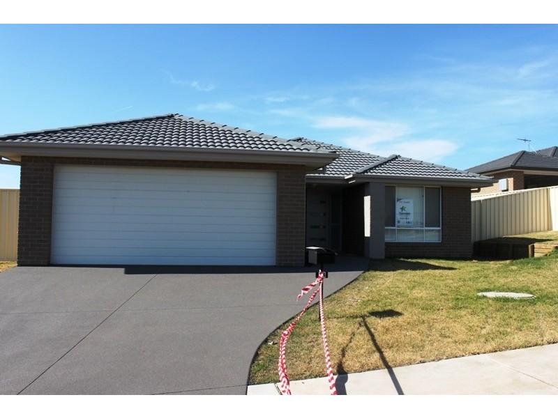 14 Lonhro Place, Muswellbrook NSW 2333