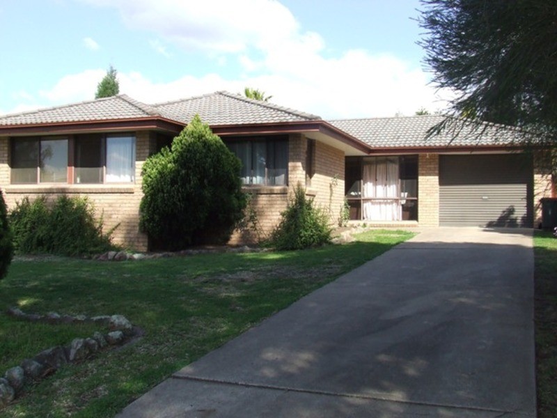 7 Millard Close, Muswellbrook NSW 2333