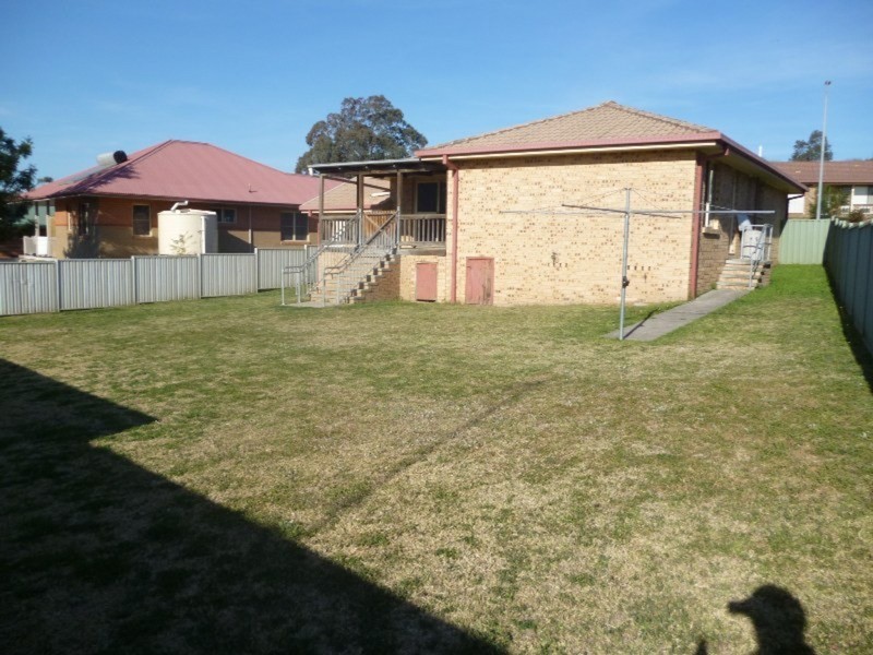 14 Peppermint Road, Muswellbrook NSW 2333