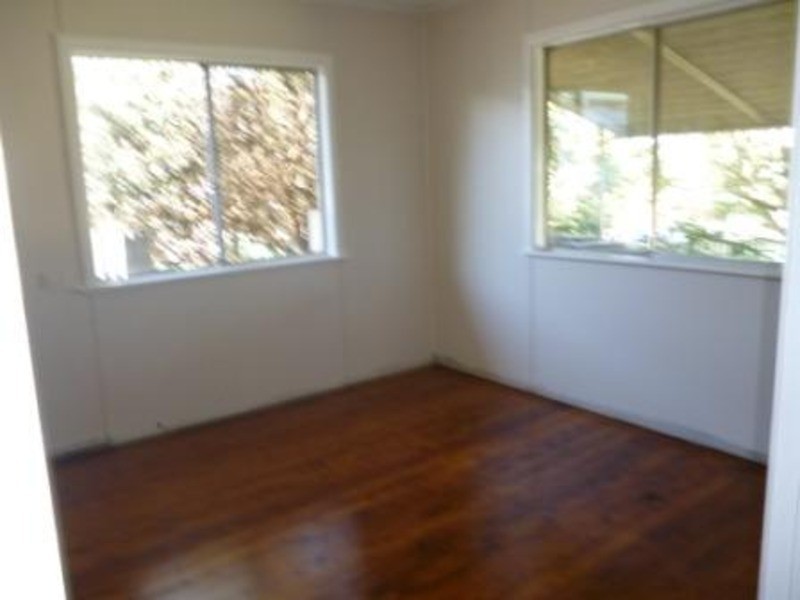 28 Mount Street, Aberdeen NSW 2336