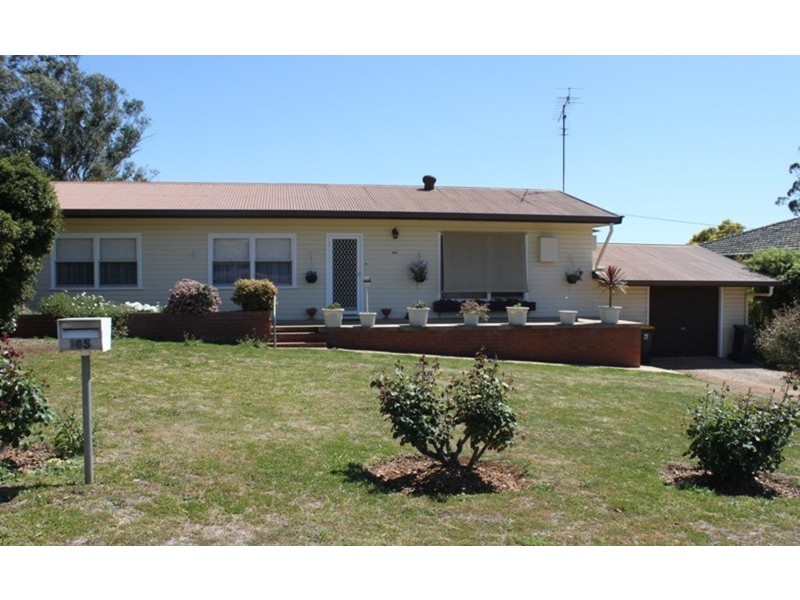 165 Macqueen  Street, Aberdeen NSW 2336