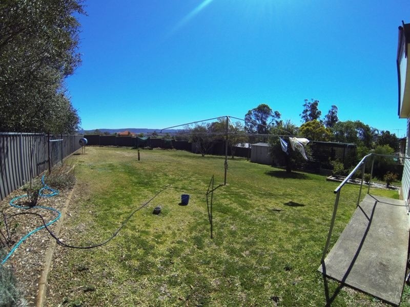 165 Macqueen  Street, Aberdeen NSW 2336