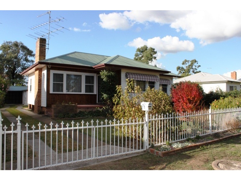 66 Lower Hill  Street, Muswellbrook NSW 2333