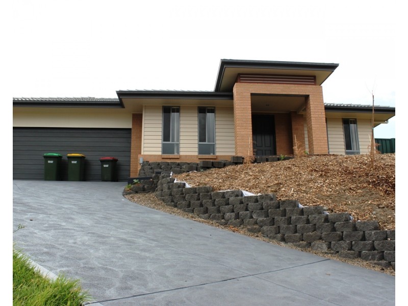 6 Chivers Circuit, Muswellbrook NSW 2333