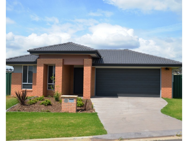 71 Henry Dangar Drive, Muswellbrook NSW 2333