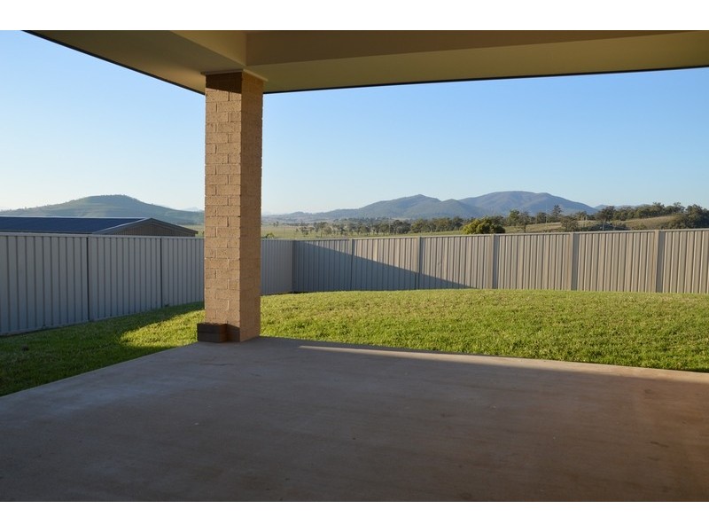 10 Lonhro Place, Muswellbrook NSW 2333