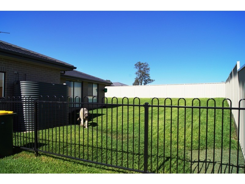 20 Tierney Street, Muswellbrook NSW 2333