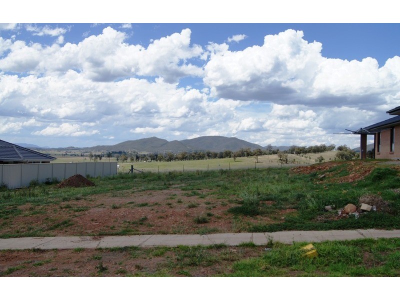 4 Lonhro Place, Muswellbrook NSW 2333