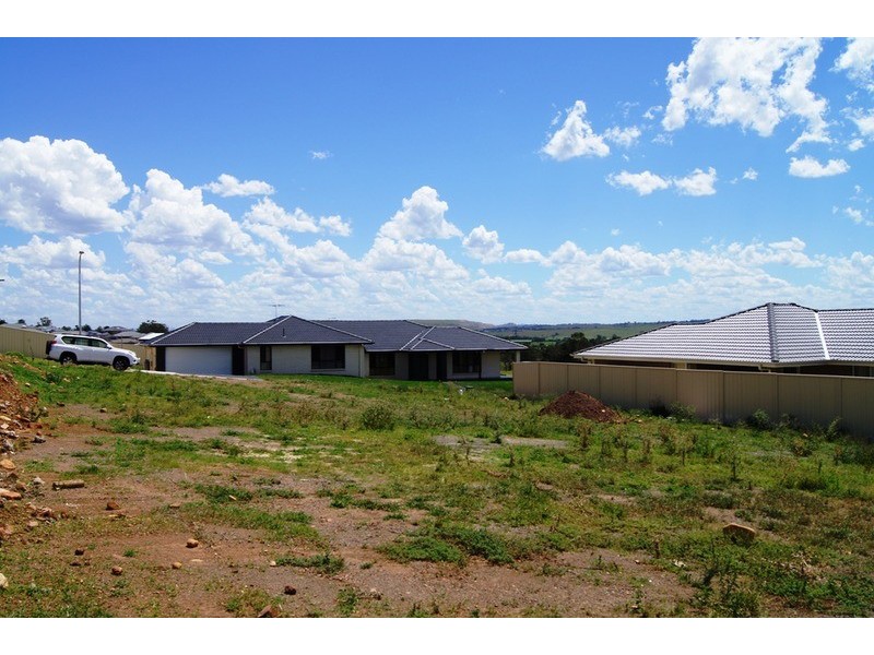 4 Lonhro Place, Muswellbrook NSW 2333