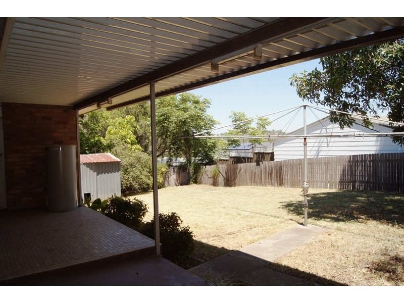 12 Thompson Street, Muswellbrook NSW 2333