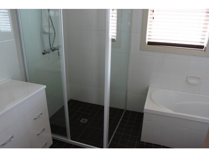 8 Parkinson Avenue, Muswellbrook NSW 2333