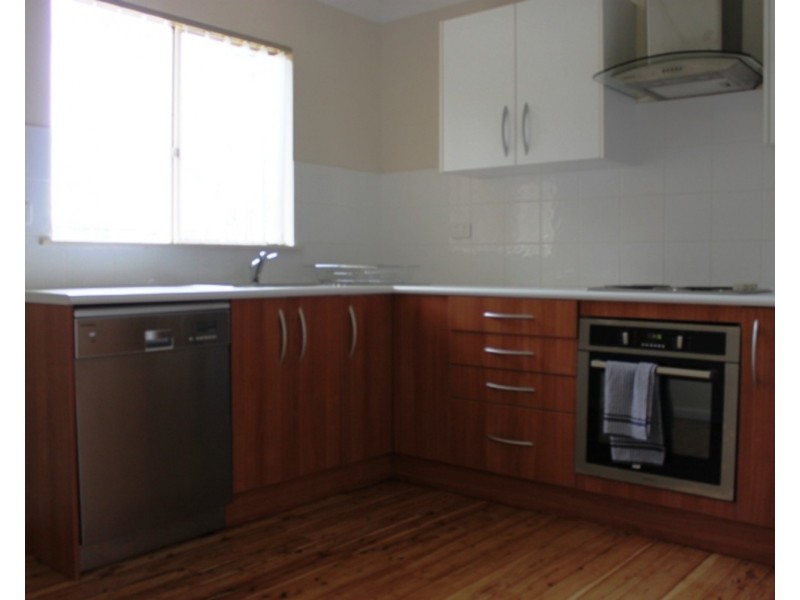 2/8 Midanga Avenue, Muswellbrook NSW 2333