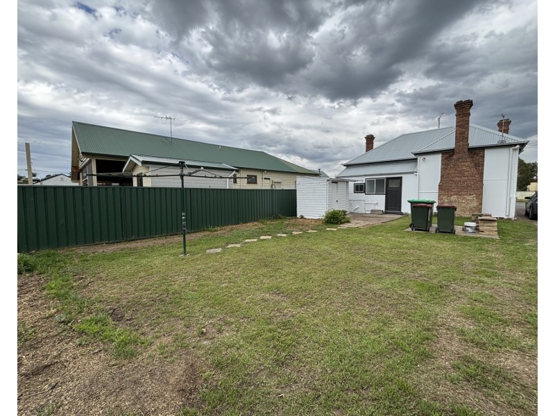 69 Sydney Street, Muswellbrook NSW 2333