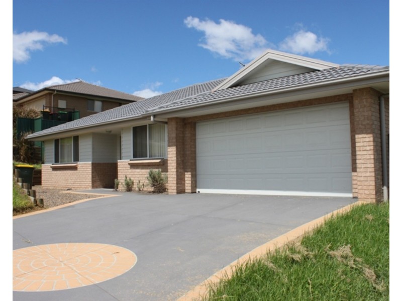 24 Chivers Circuit, Muswellbrook NSW 2333