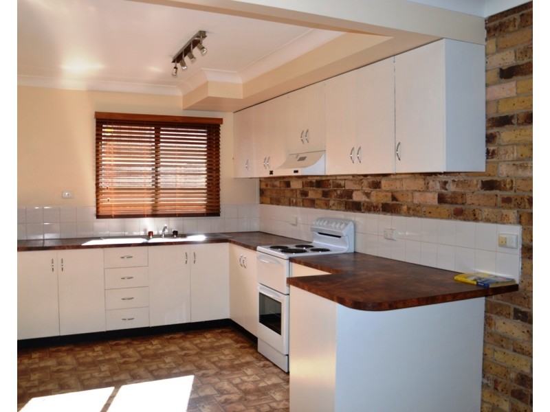 12/1A McClintock Drive, Muswellbrook NSW 2333