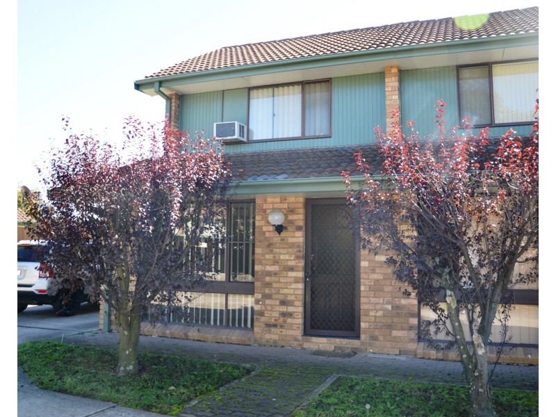 12/1A McClintock Drive, Muswellbrook NSW 2333