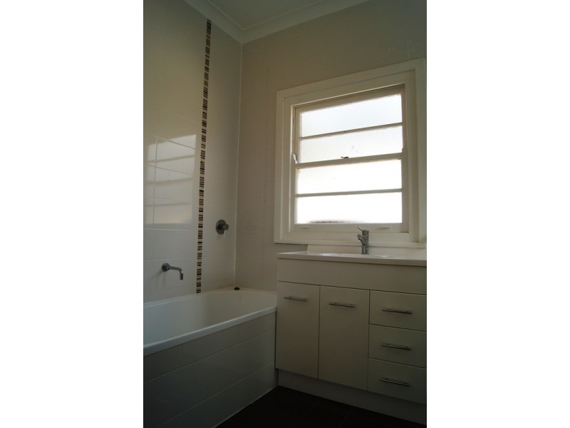 30 Roger Street, Muswellbrook NSW 2333