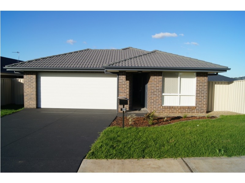 25 Finnegan Crescent, Muswellbrook NSW 2333