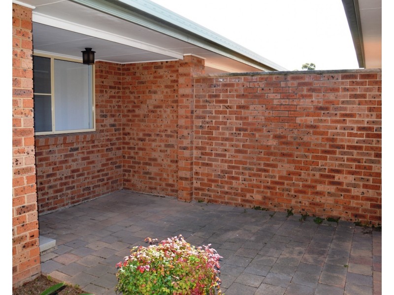 1/12 Peppermint Road, Muswellbrook NSW 2333