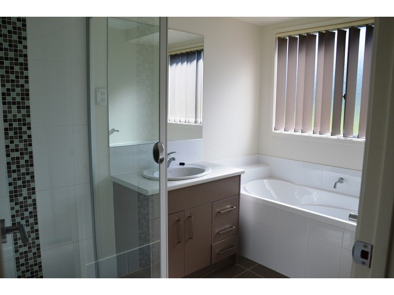 3 Chivers Circuit, Muswellbrook NSW 2333