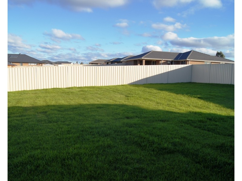 35 Finnegan Crescent, Muswellbrook NSW 2333