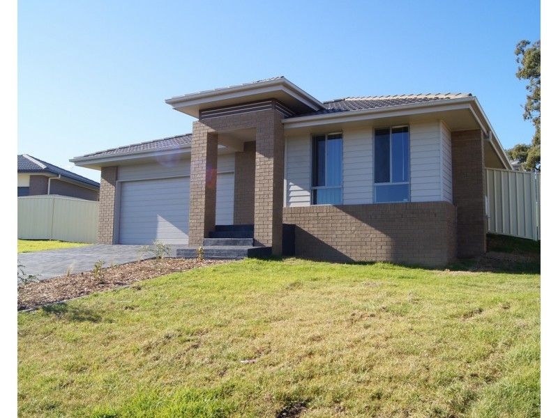 13 Lonhro Place, Muswellbrook NSW 2333